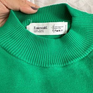 EntireWorld Green Sweater Women’s Extra Small